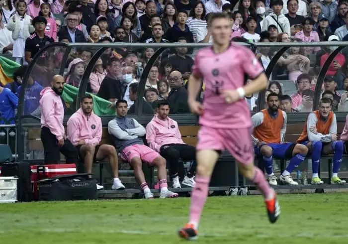 kaiyun- 门兴格拉德巴赫主场告负，球迷不满管理层发声  